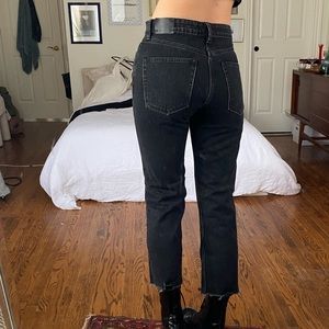 Zara black button front cropped jeans - size 4